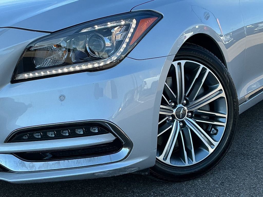 Used 2018 Genesis G80 3.8 w/ Option Group 02 RWD image 10