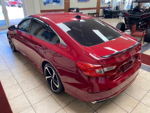Used 2021 Honda Accord Sport image 3