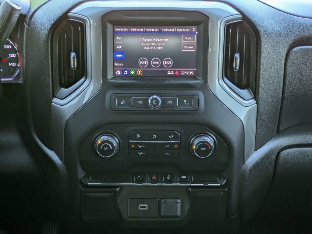 Used 2020 Chevrolet Silverado 1500 Custom w/ Custom Value Package RWD image 17