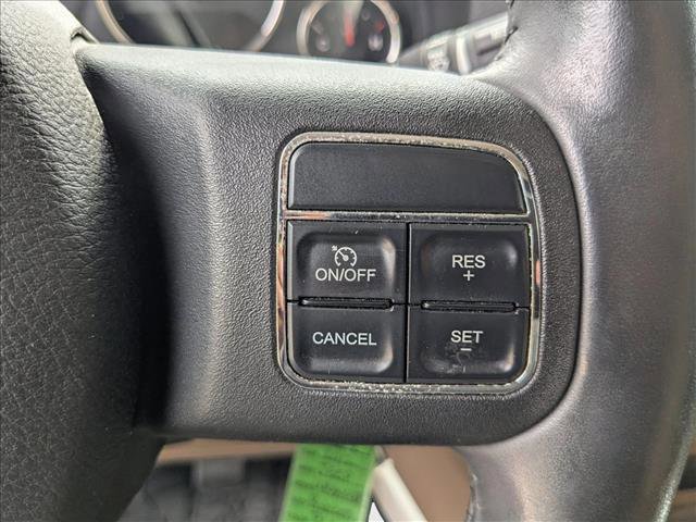 Used 2012 Jeep Wrangler Unlimited Rubicon w/ Connectivity Group AWD/4WD image 13