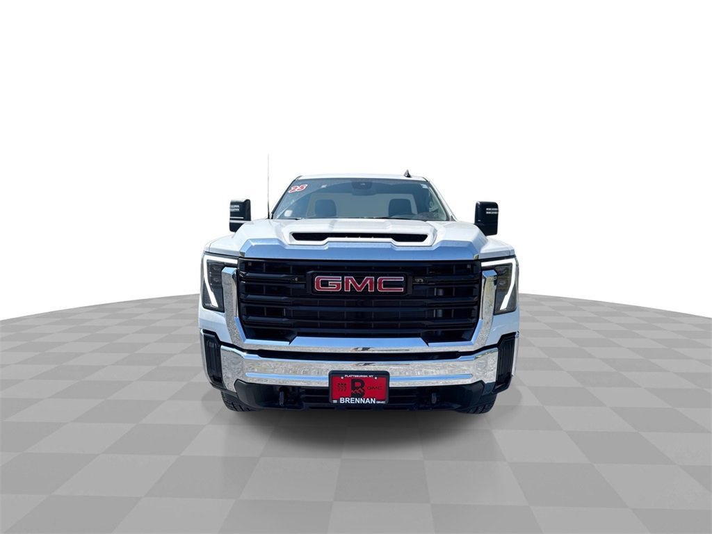 New 2025 GMC Sierra 3500 Pro image 3