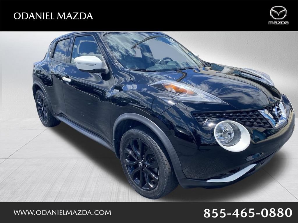 Used 2017 Nissan Juke SV AWD/4WD image 1