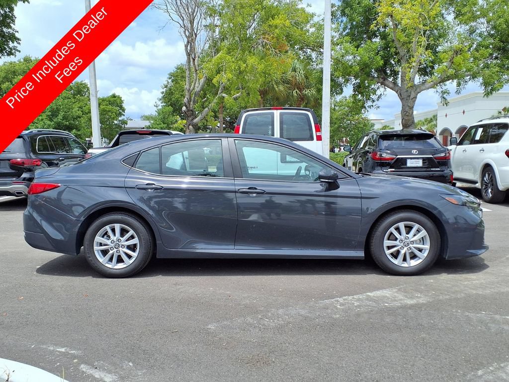 Used 2025 Toyota Camry LE FWD image 8