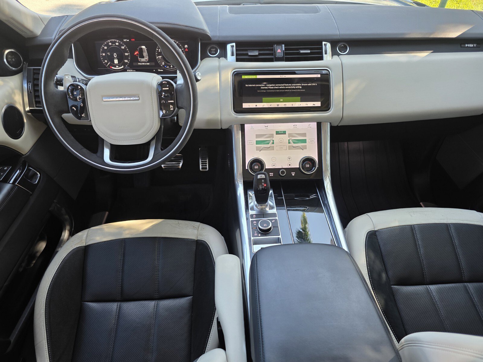 Used 2020 Land Rover Range Rover Sport HST AWD/4WD image 4