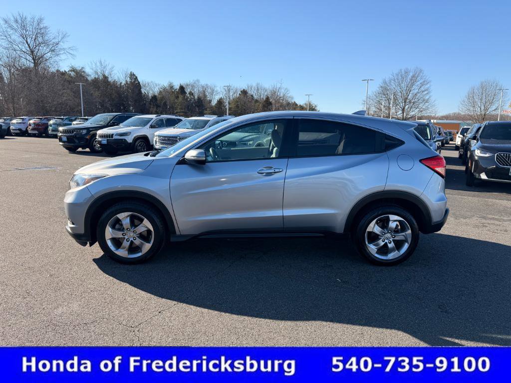 Certified 2017 Honda HR-V EX image 3