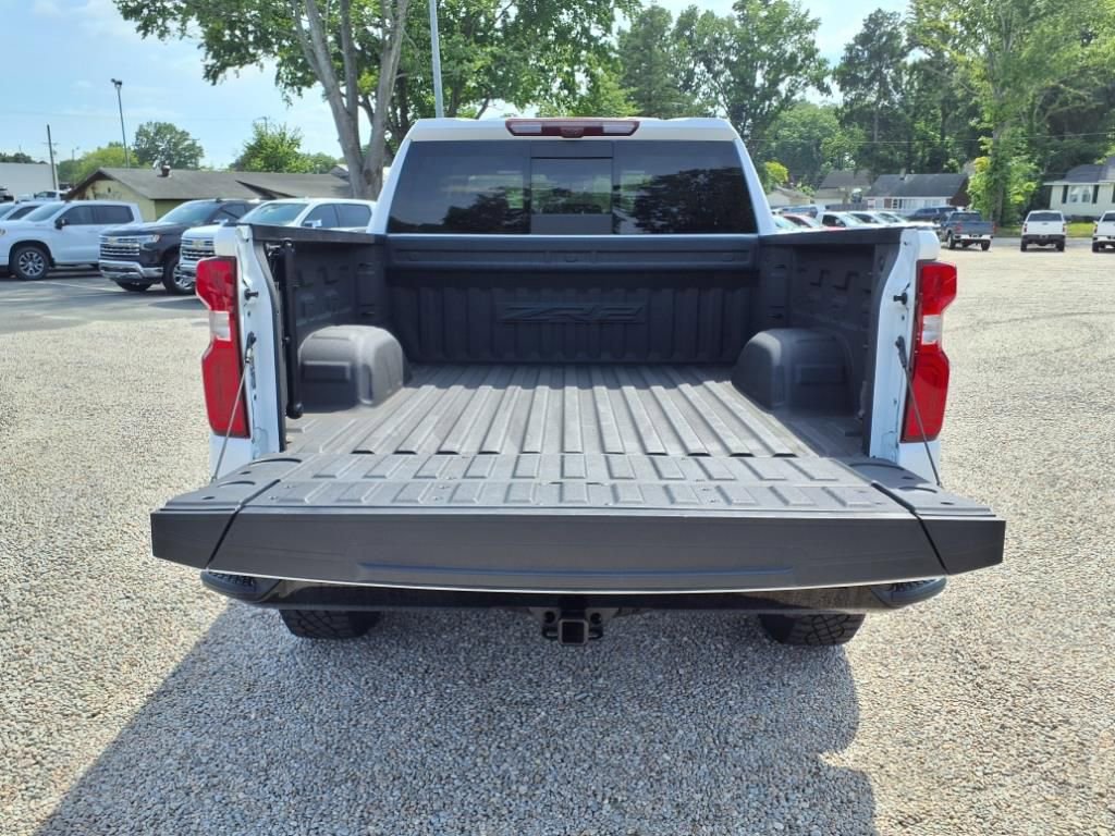 Used 2023 Chevrolet Silverado 1500 ZR2 w/ Technology Package image 31