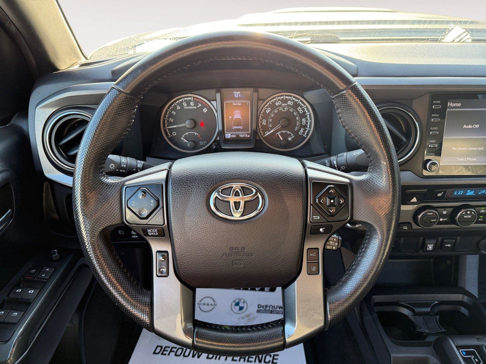 Used 2021 Toyota Tacoma TRD Sport AWD/4WD image 16