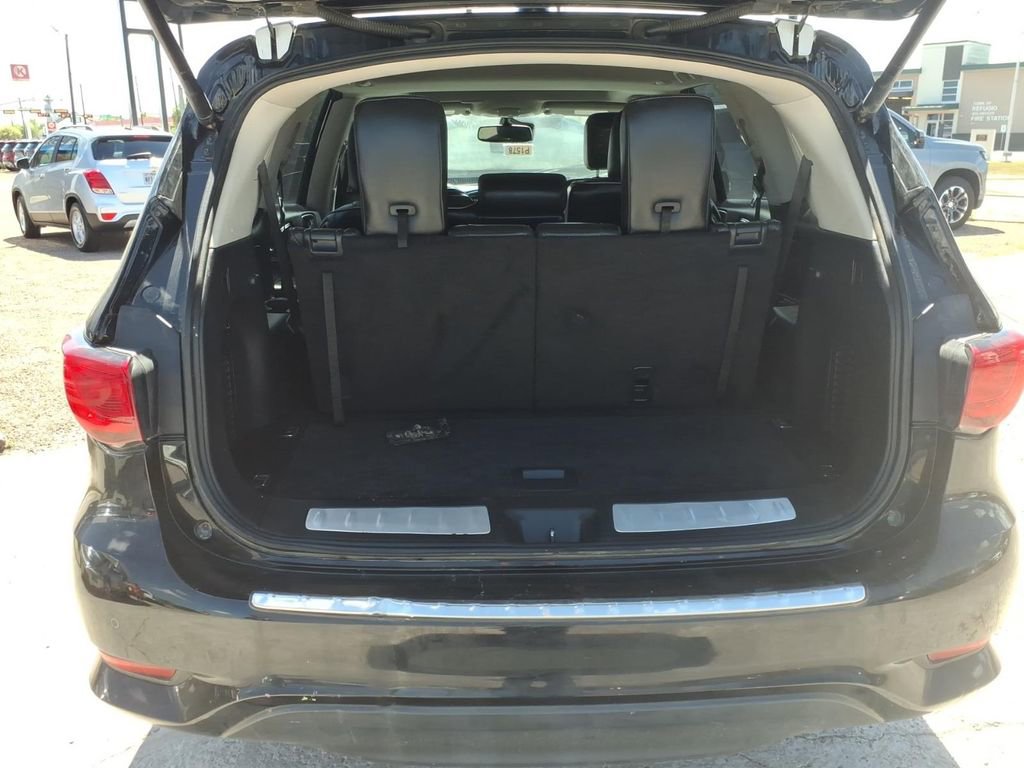 Used 2019 INFINITI QX60 Luxe w/ Essential Package image 14