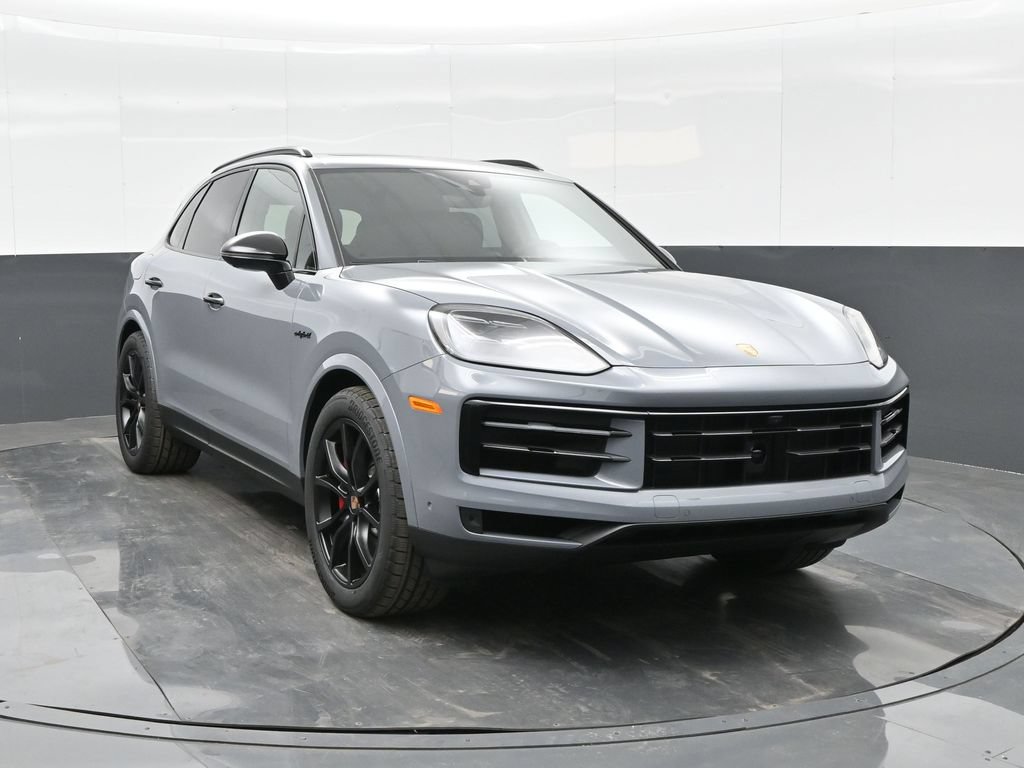 New 2026 Porsche Cayenne S AWD/4WD image 11