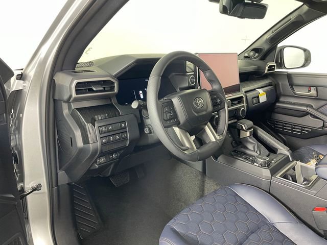 New 2026 Toyota 4Runner Platinum AWD/4WD image 2