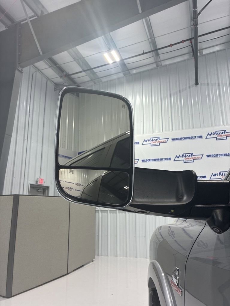 Used 2022 RAM 3500 Laramie image 40