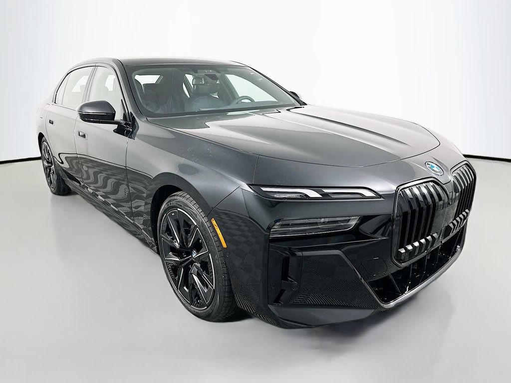 Used 2026 BMW i7 eDrive50 w/ M Sport Package RWD image 3