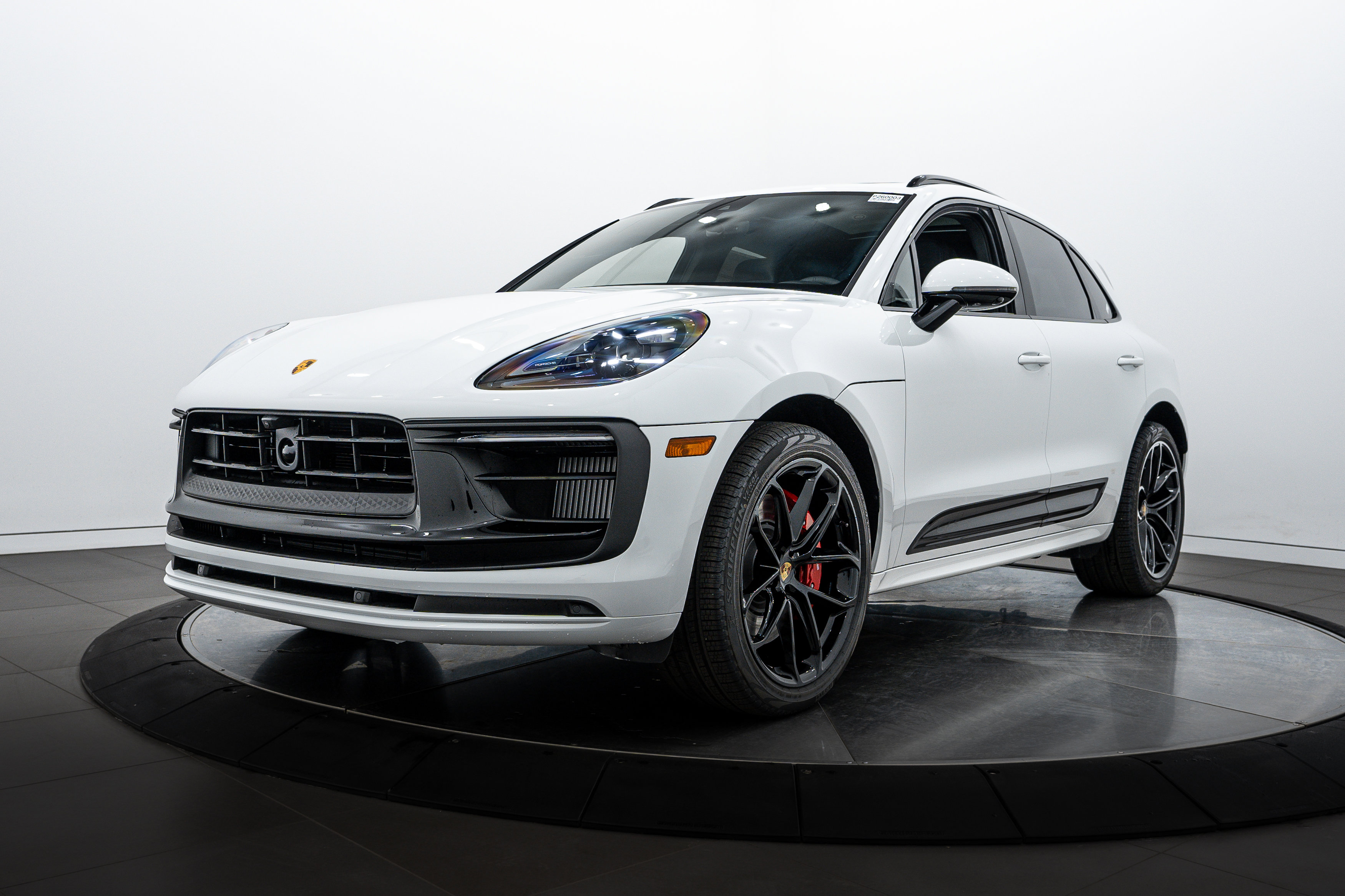 New 2026 Porsche Macan GTS video 1