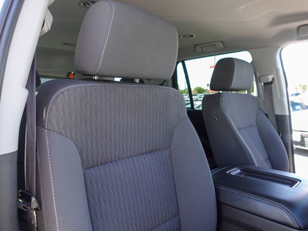 Used 2019 GMC Yukon SLE image 15