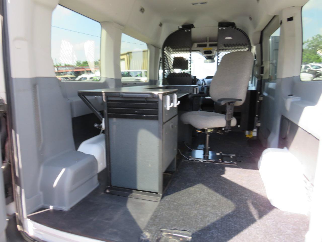 Used 2015 Ford Transit 150 XLT RWD image 32