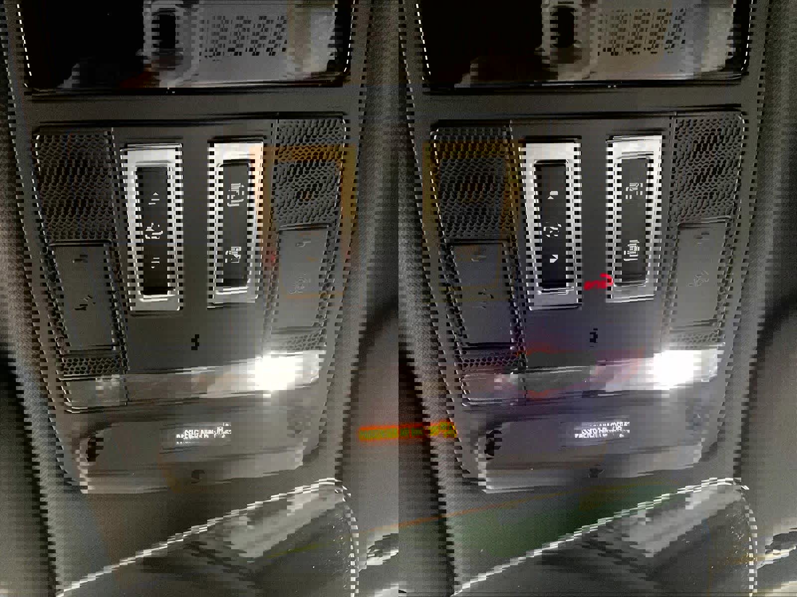 Used 2025 Land Rover Defender 110 S image 27