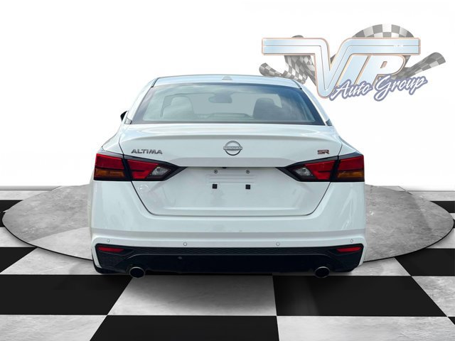 Used 2024 Nissan Altima 2.5 SR FWD image 6