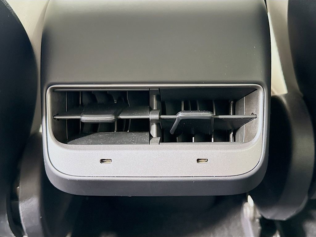 Used 2021 Tesla Model 3 Standard Range Plus image 33