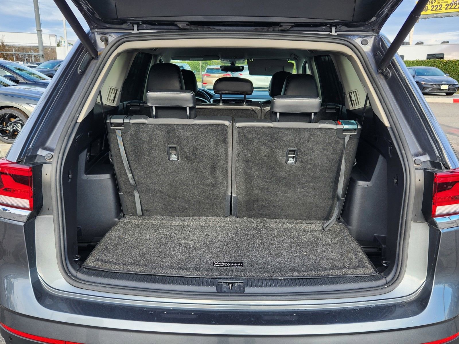 Used 2022 Volkswagen Atlas SE image 29