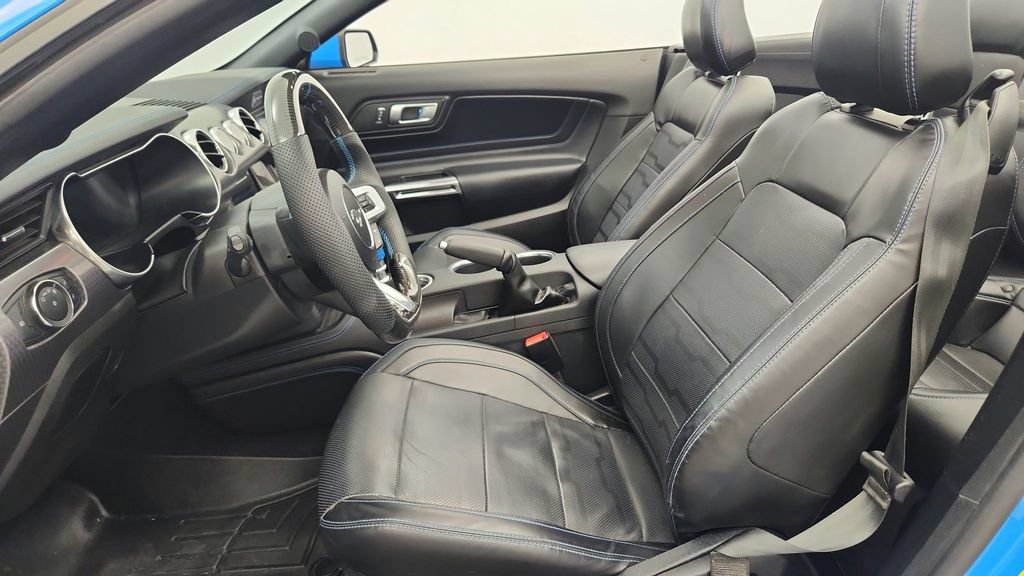 Used 2022 Ford Mustang GT Premium w/ GT Performance Package RWD image 18