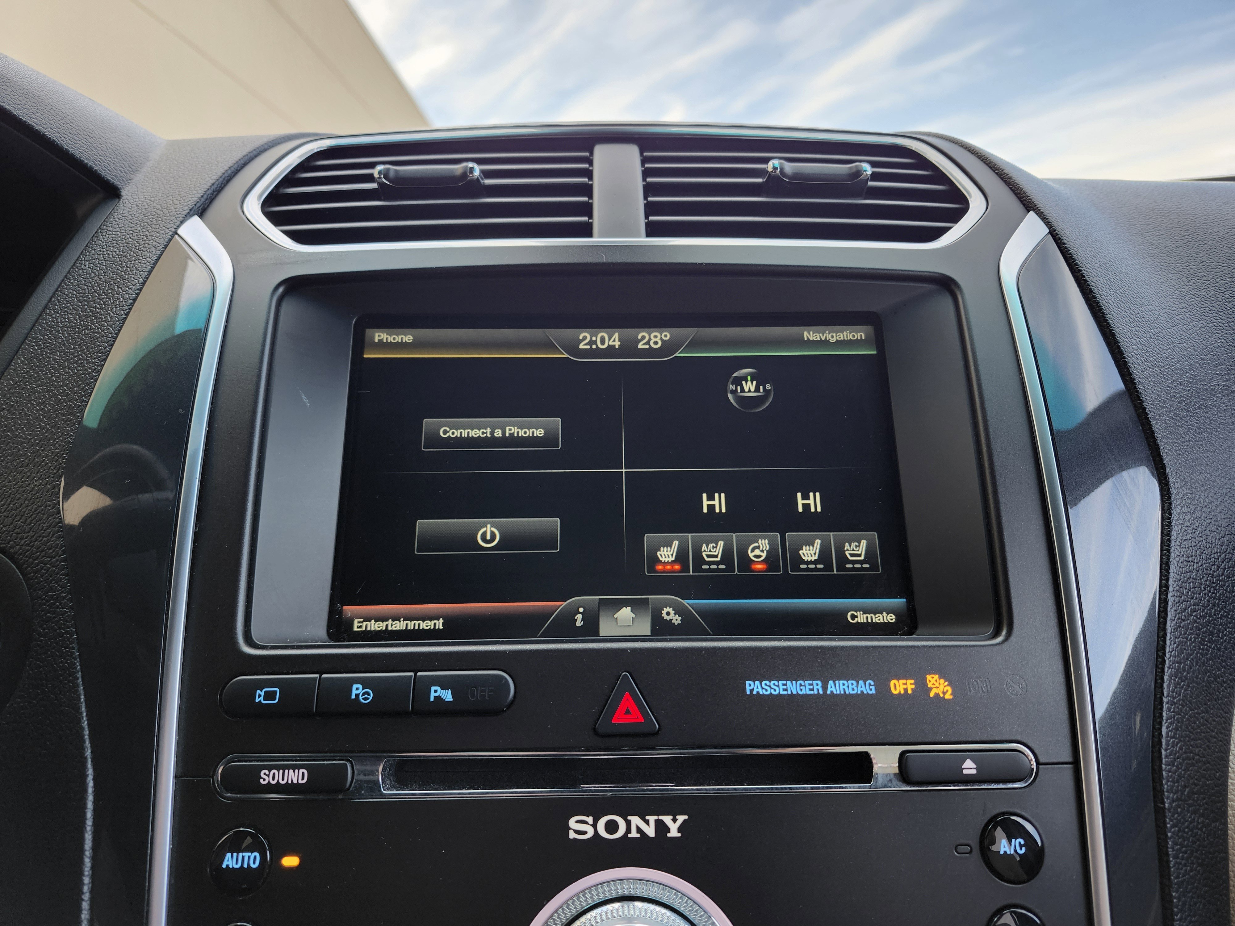 Used 2016 Ford Explorer Limited w/ Equipment Group 301A image 5