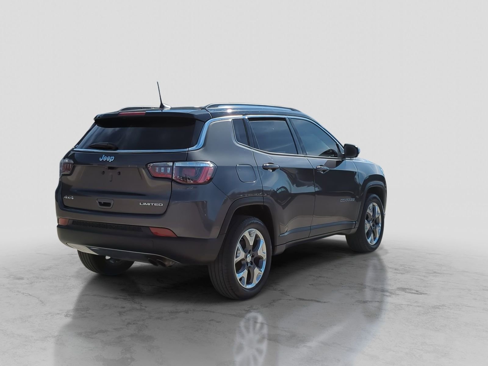 Used 2019 Jeep Compass Limited image 8