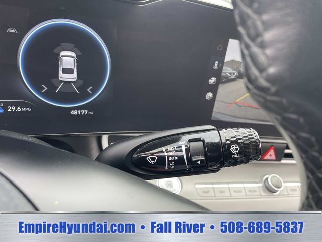 Used 2024 Hyundai Elantra Limited FWD image 31