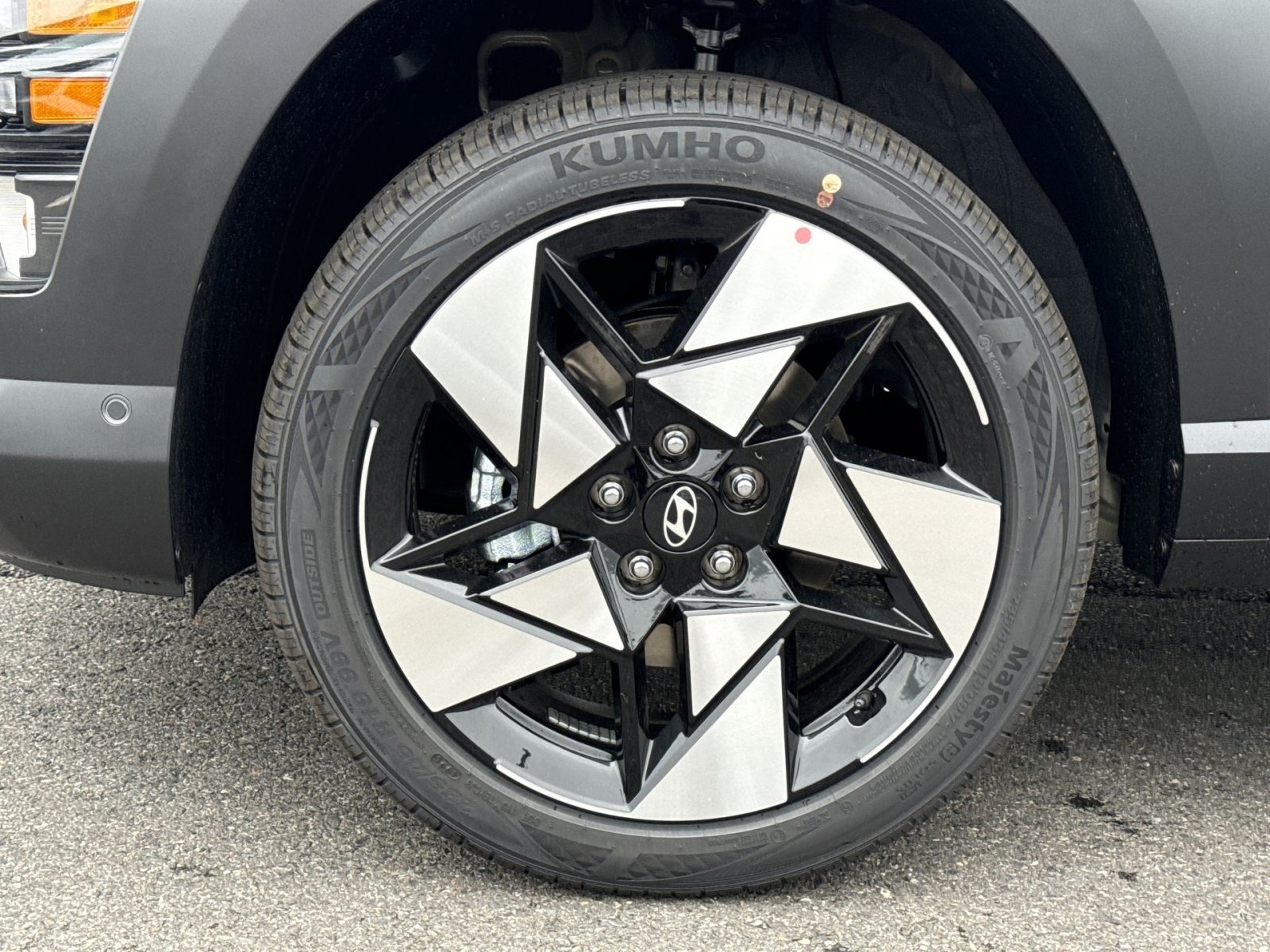New 2026 Hyundai Kona Limited AWD/4WD image 12