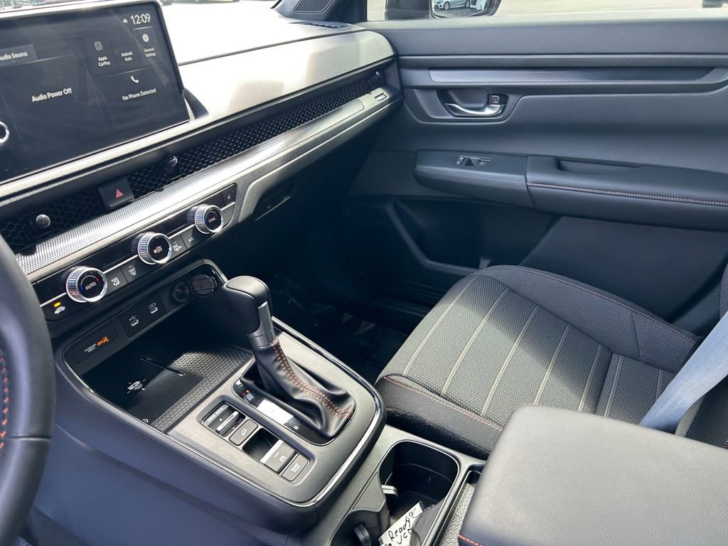 Used 2026 Honda CR-V Sport image 11