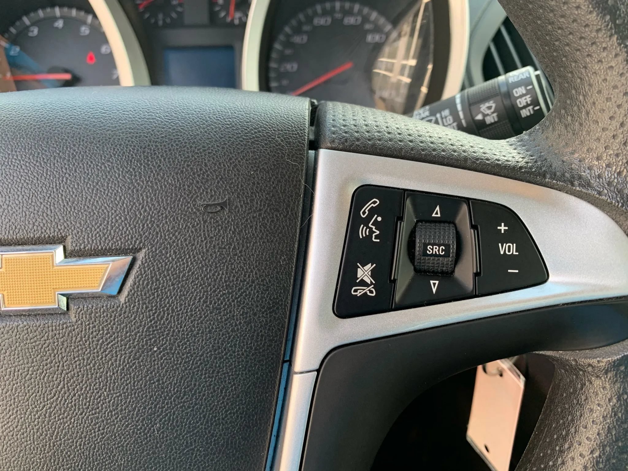 Used 2016 Chevrolet Equinox LT AWD/4WD image 13