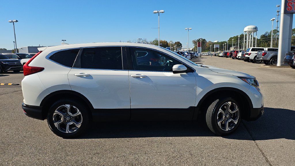 Used 2017 Honda CR-V EX image 2
