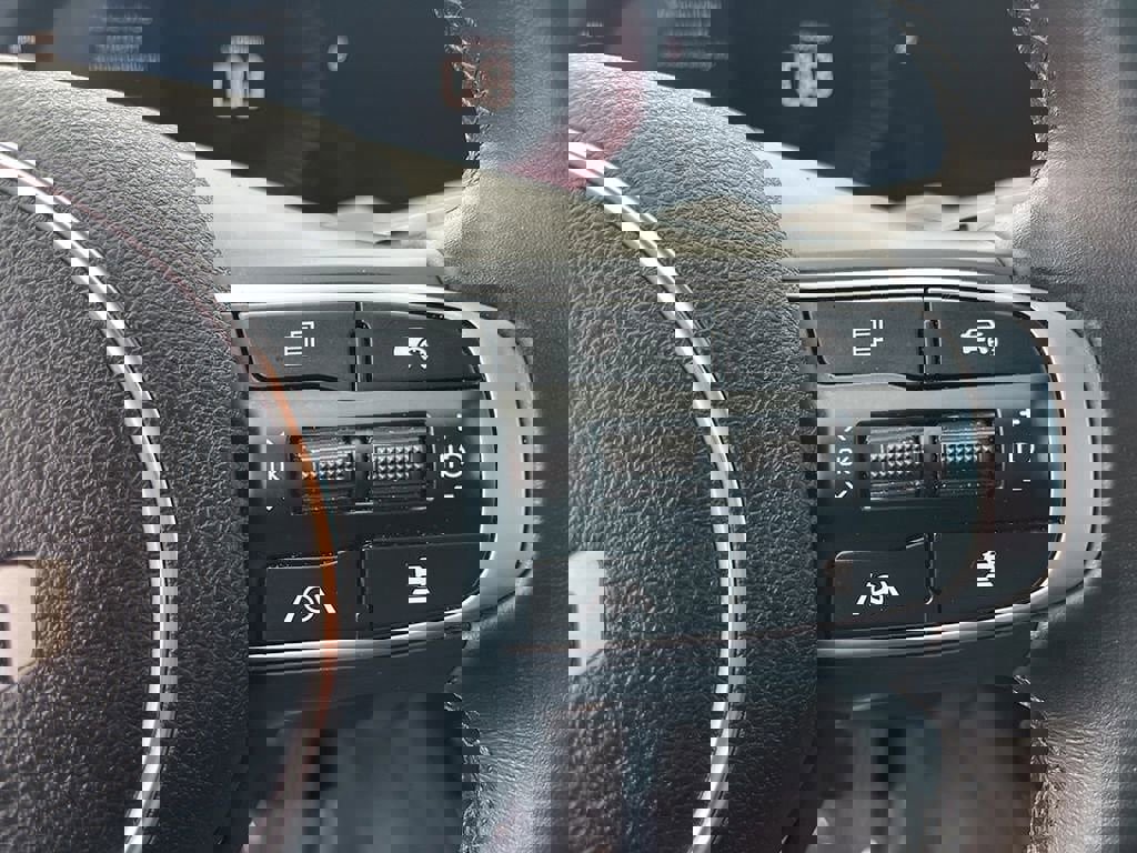 Used 2025 Kia K5 GT-Line w/ GT-Line Premium Package image 29