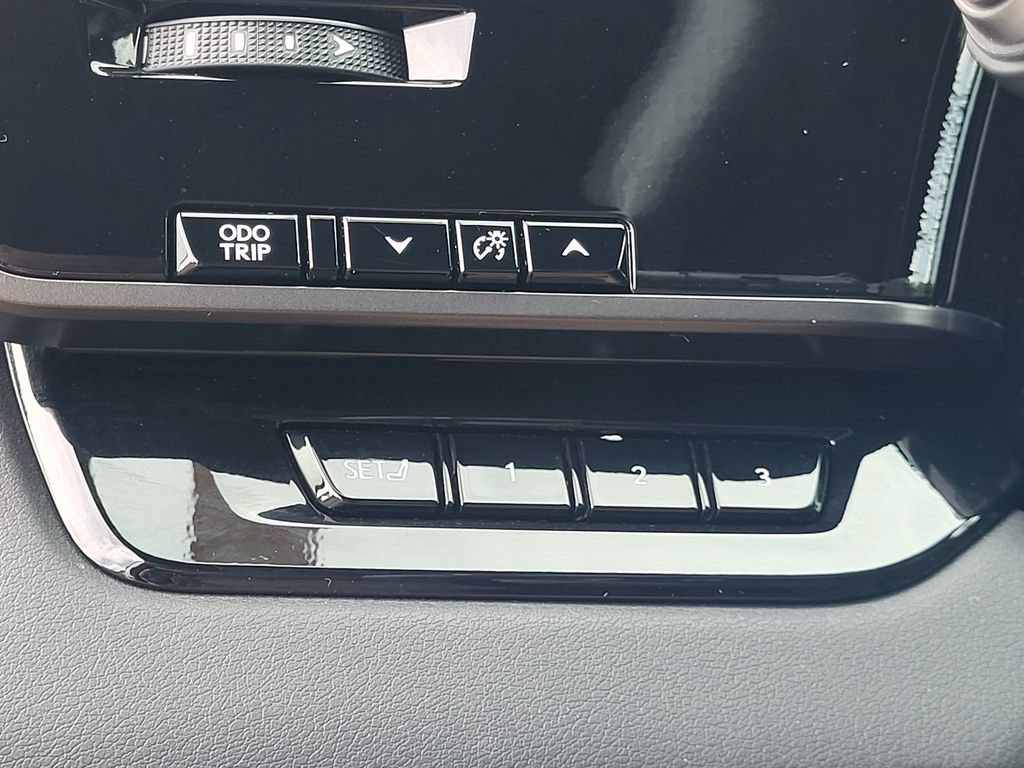 Used 2023 Lexus RX 500h F Sport w/ Cold Area Package AWD/4WD image 17