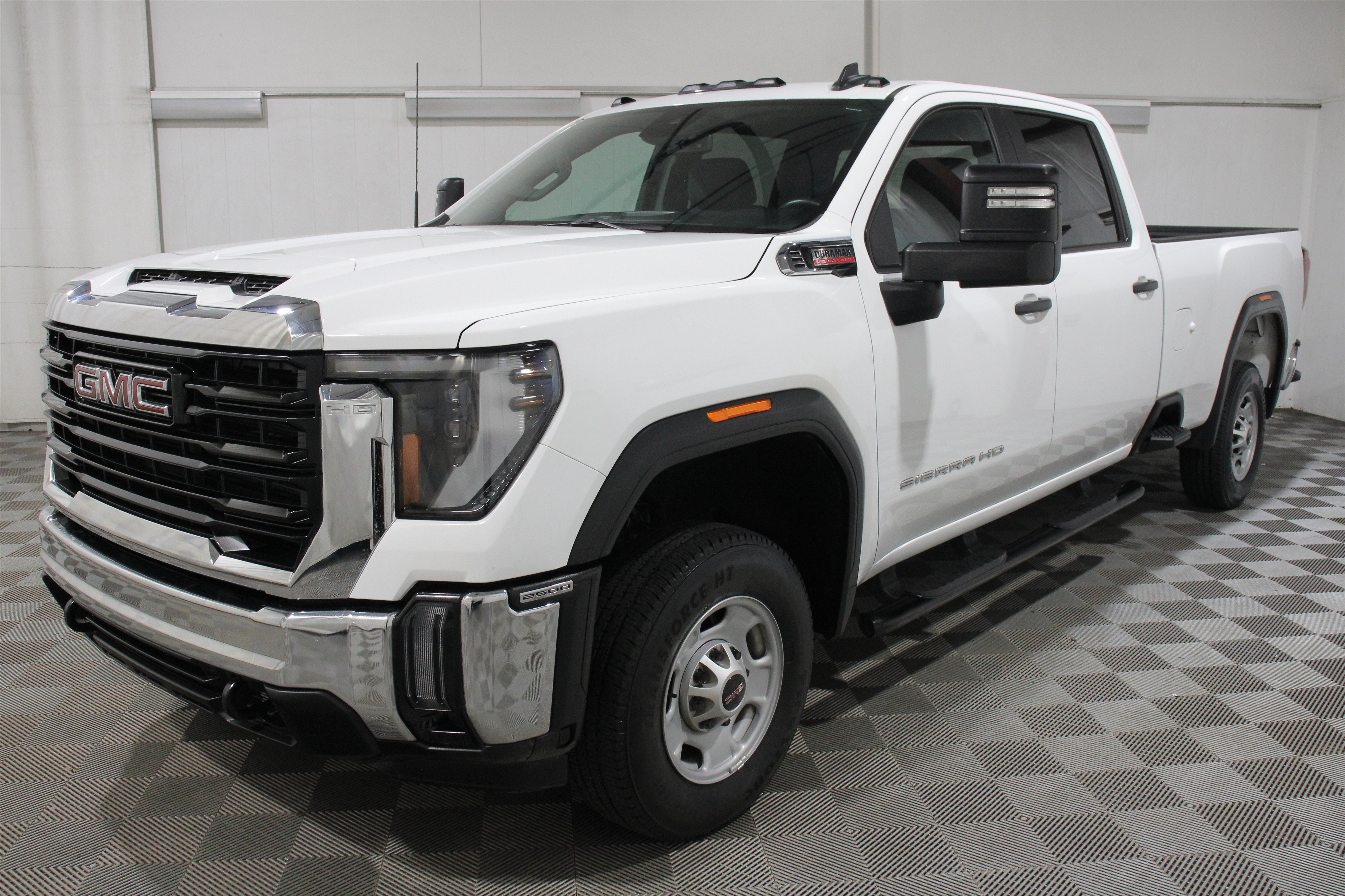 Used 2024 GMC Sierra 2500 Pro w/ Convenience Package RWD image 36