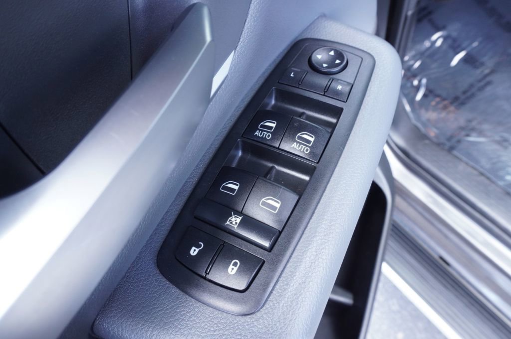 Used 2019 RAM 1500 Big Horn RWD image 17
