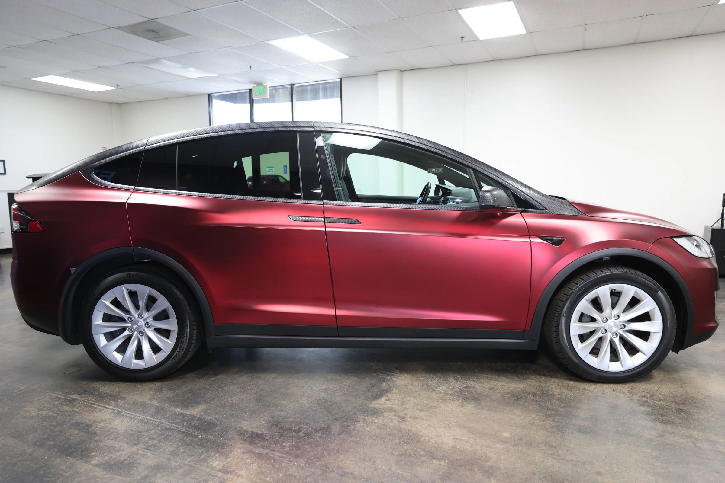 Used 2020 Tesla Model X Long Range AWD/4WD image 9