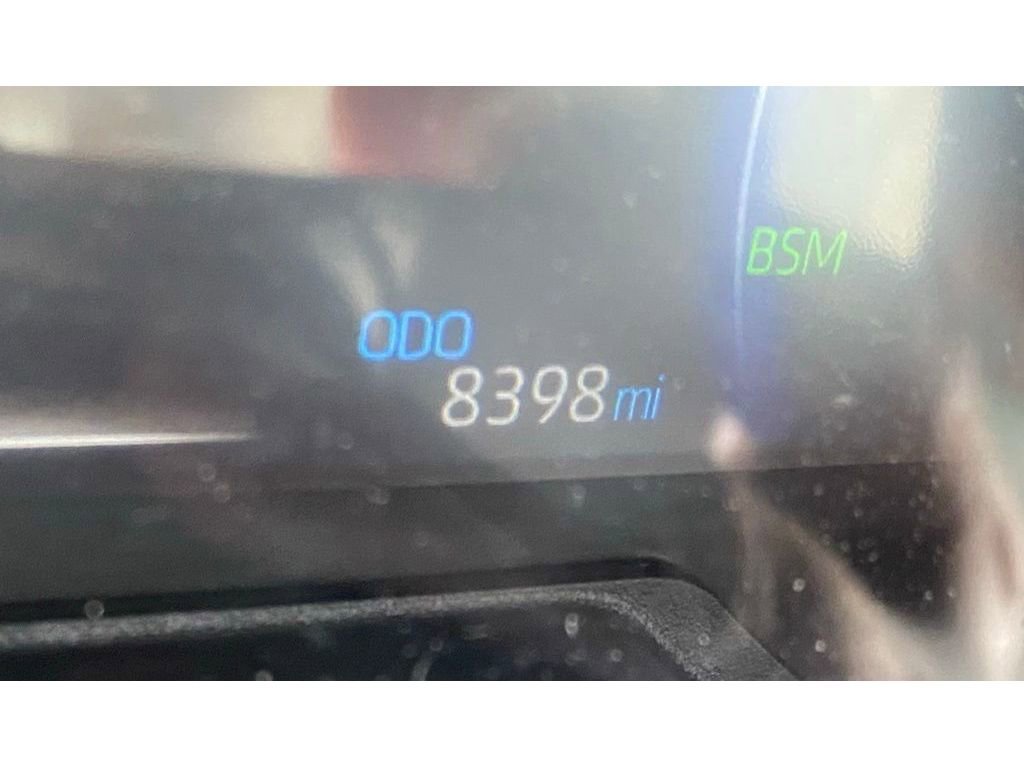 Used 2025 Toyota RAV4 LE image 5