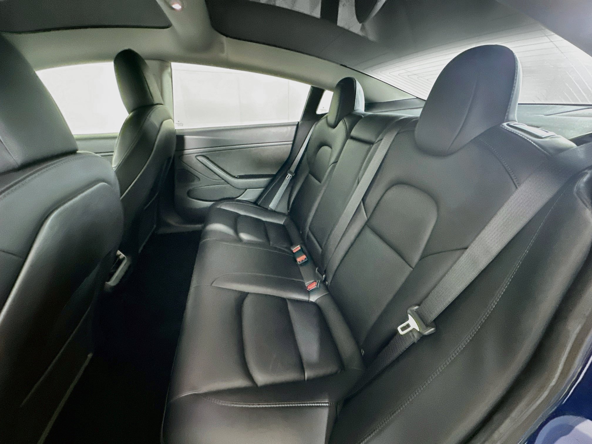 Used 2020 Tesla Model 3 Performance AWD/4WD image 25