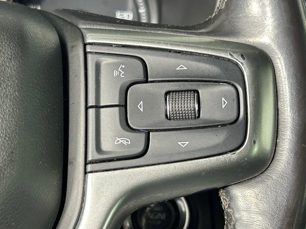 Used 2021 Chevrolet Suburban LT image 29