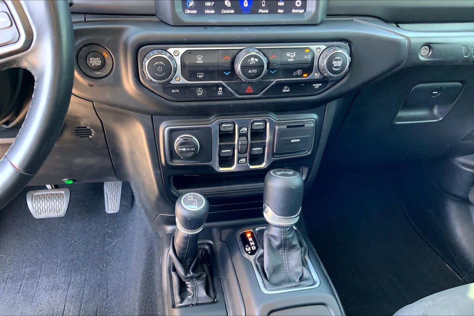Used 2021 Jeep Wrangler Unlimited Sport AWD/4WD image 31