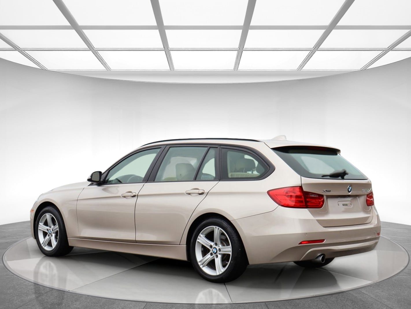 Used 2014 BMW 328d xDrive Wagon AWD/4WD image 6
