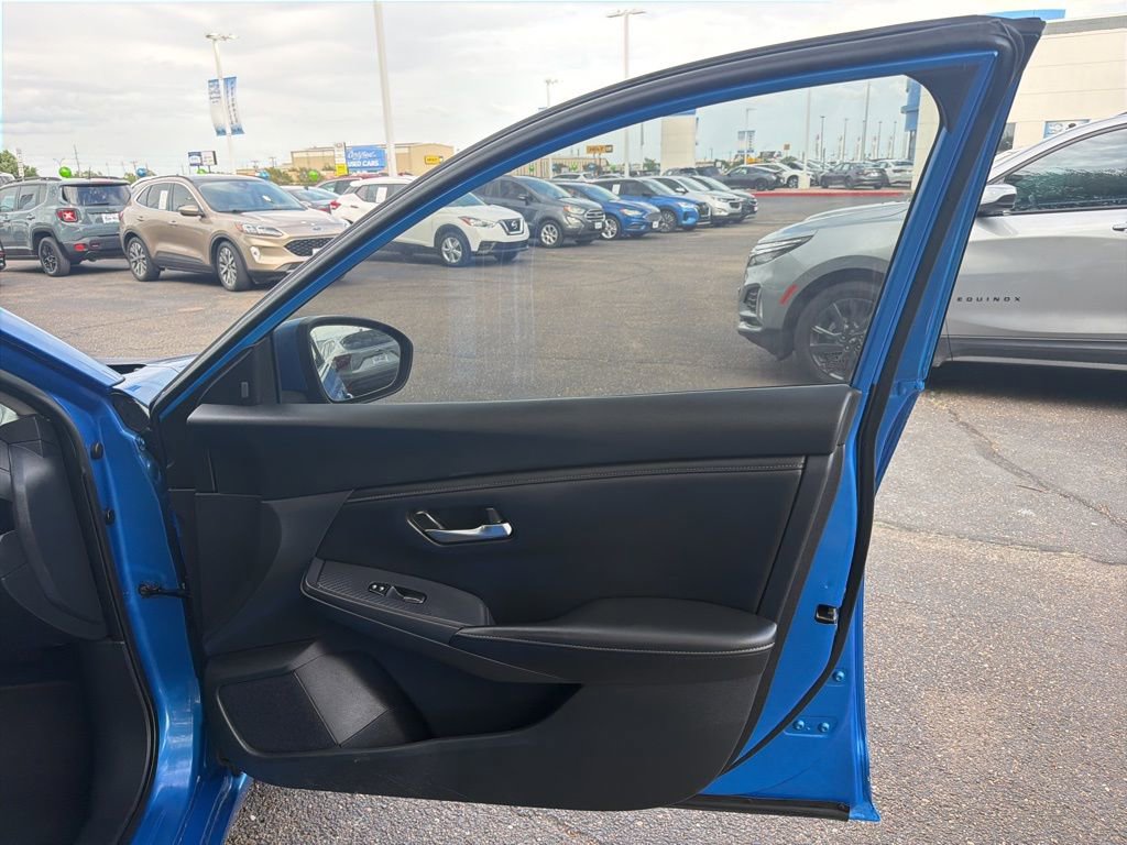 Used 2020 Nissan Sentra SV FWD image 29