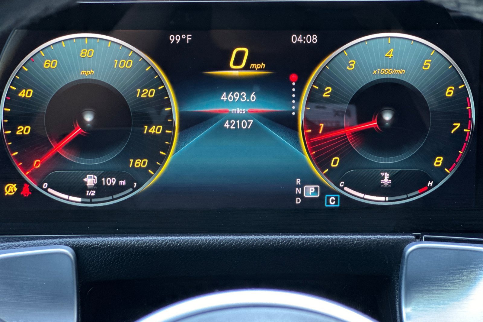 Used 2022 Mercedes-Benz GLB 250 image 27