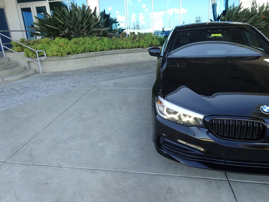 Used 2019 BMW 530i RWD image 32