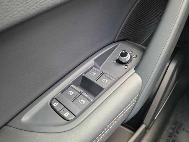 Used 2023 Audi Q5 2.0T Premium Plus AWD/4WD image 19