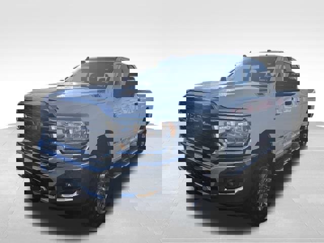 Used 2024 RAM 3500 Big Horn image 3