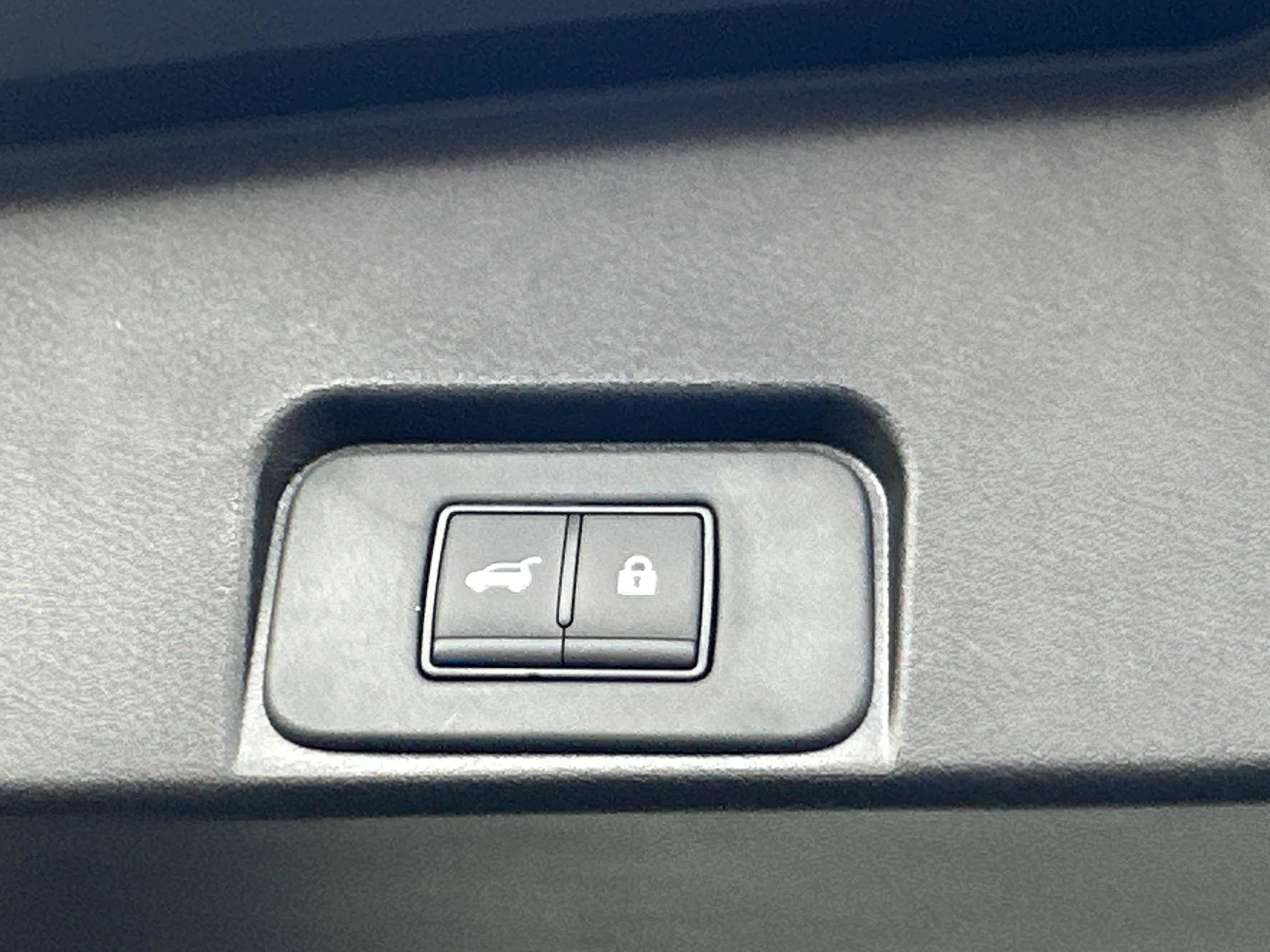 New 2026 Nissan Rogue SV AWD/4WD image 19