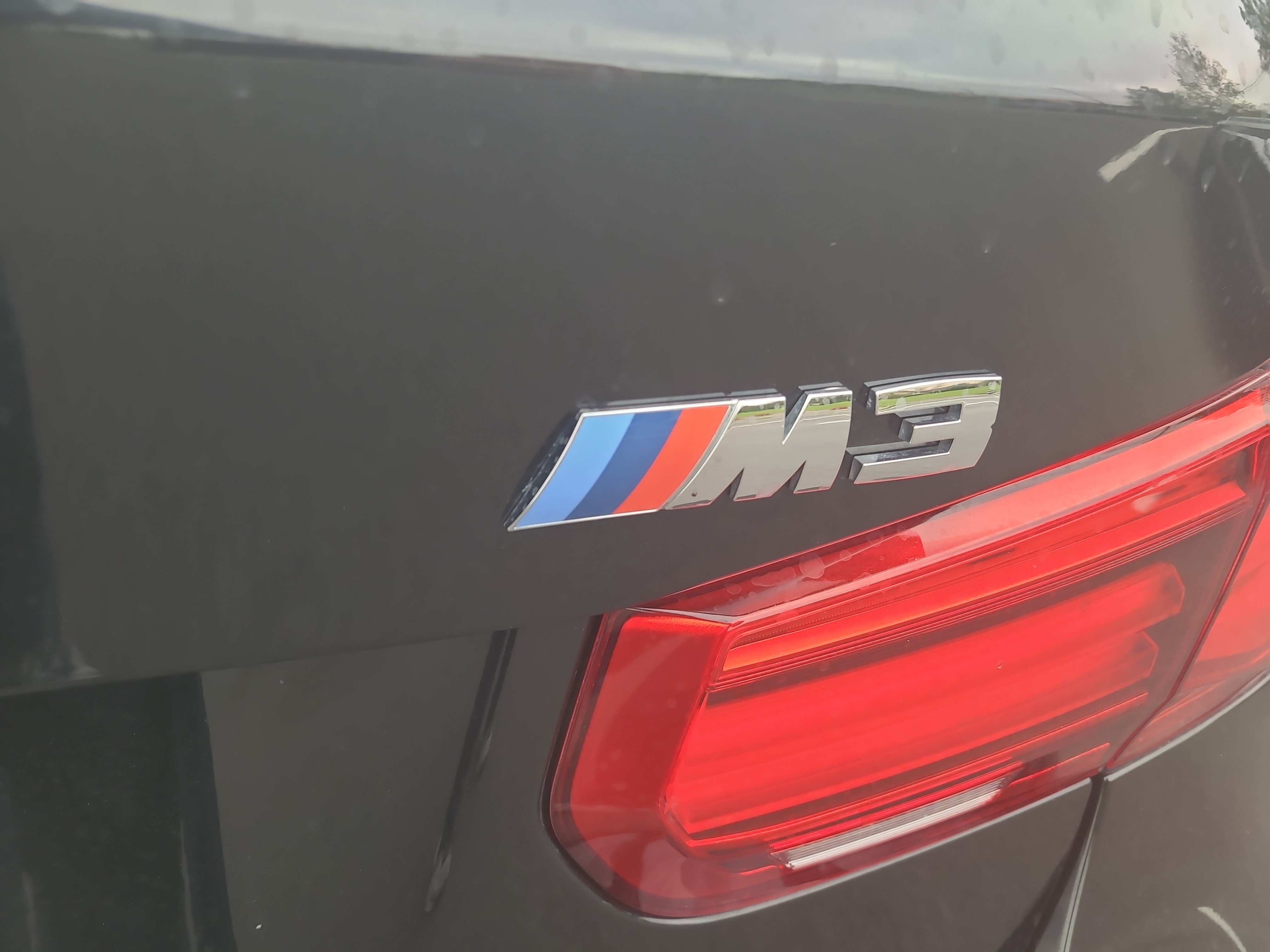 Used 2018 BMW M3 CS RWD image 28
