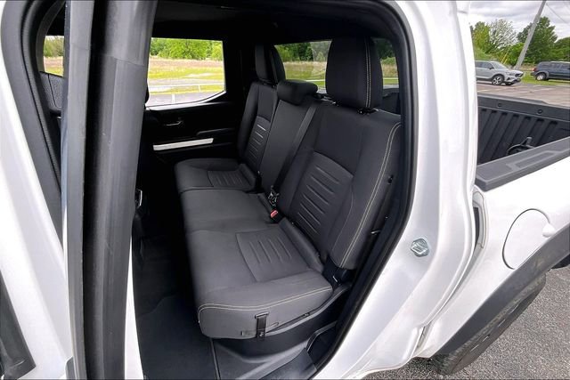 Used 2024 Toyota Tacoma TRD Off-Road AWD/4WD image 23