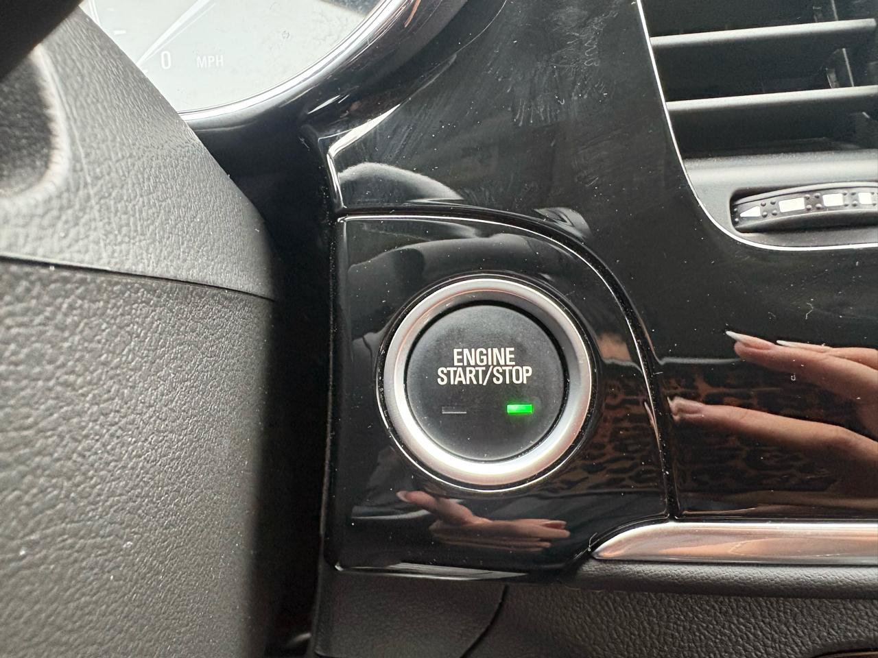 Used 2022 Buick Encore Preferred w/ Safety Package FWD image 15